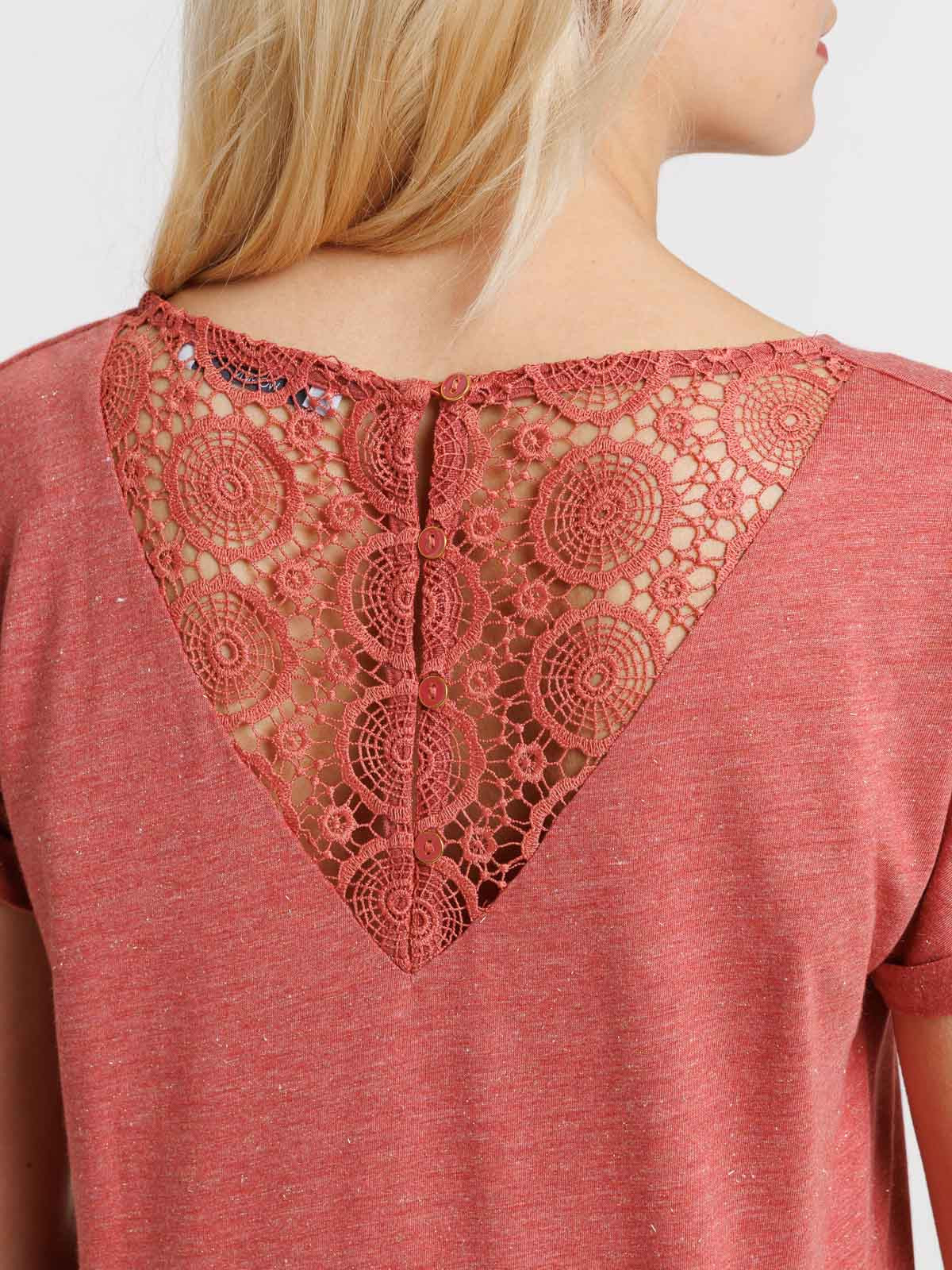 T-shirt rose femme dentelle macramé dos T-shirt rose femme dentelle macramé dos