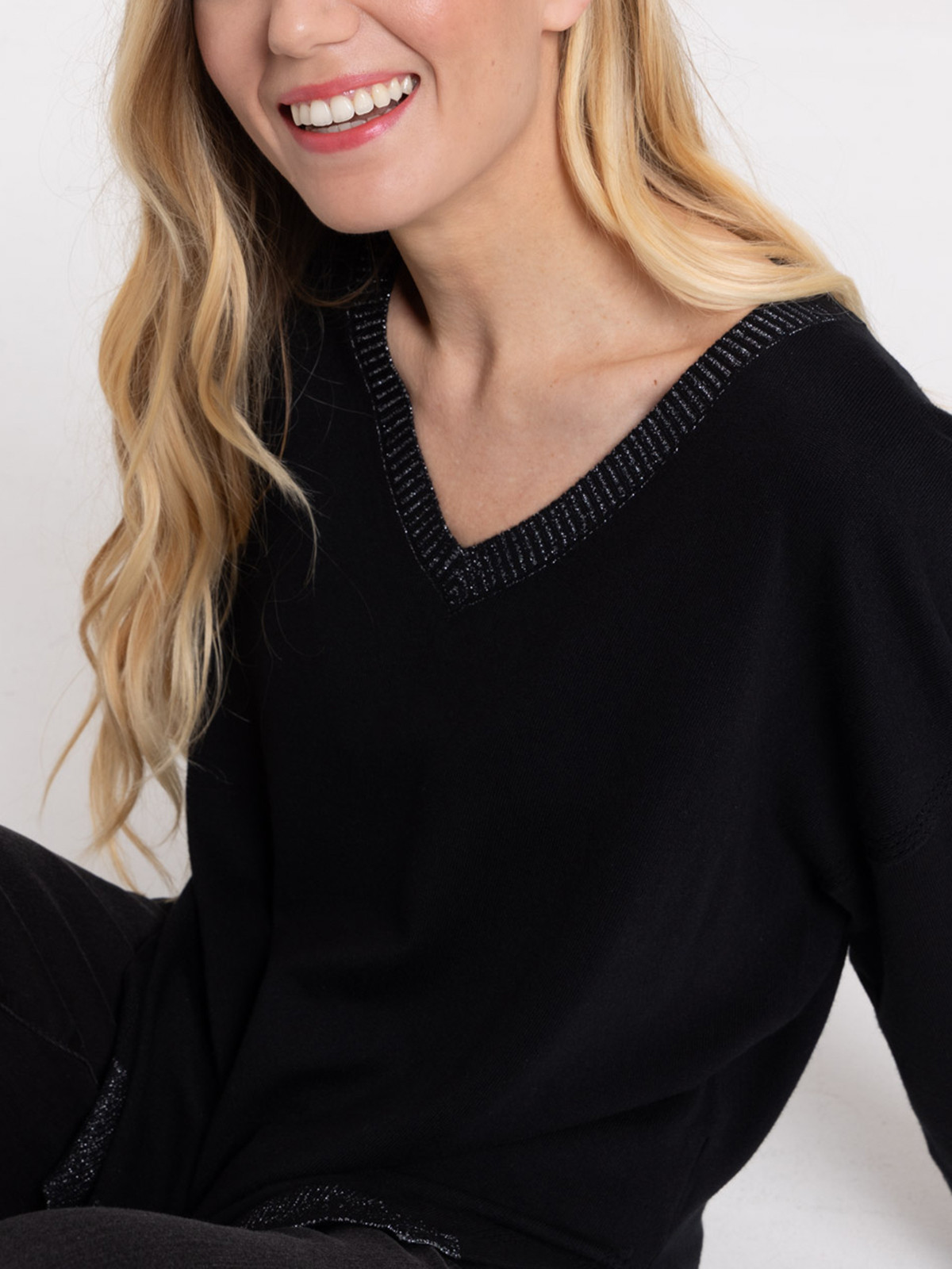 Pull col V noir femme Pull col V noir femme