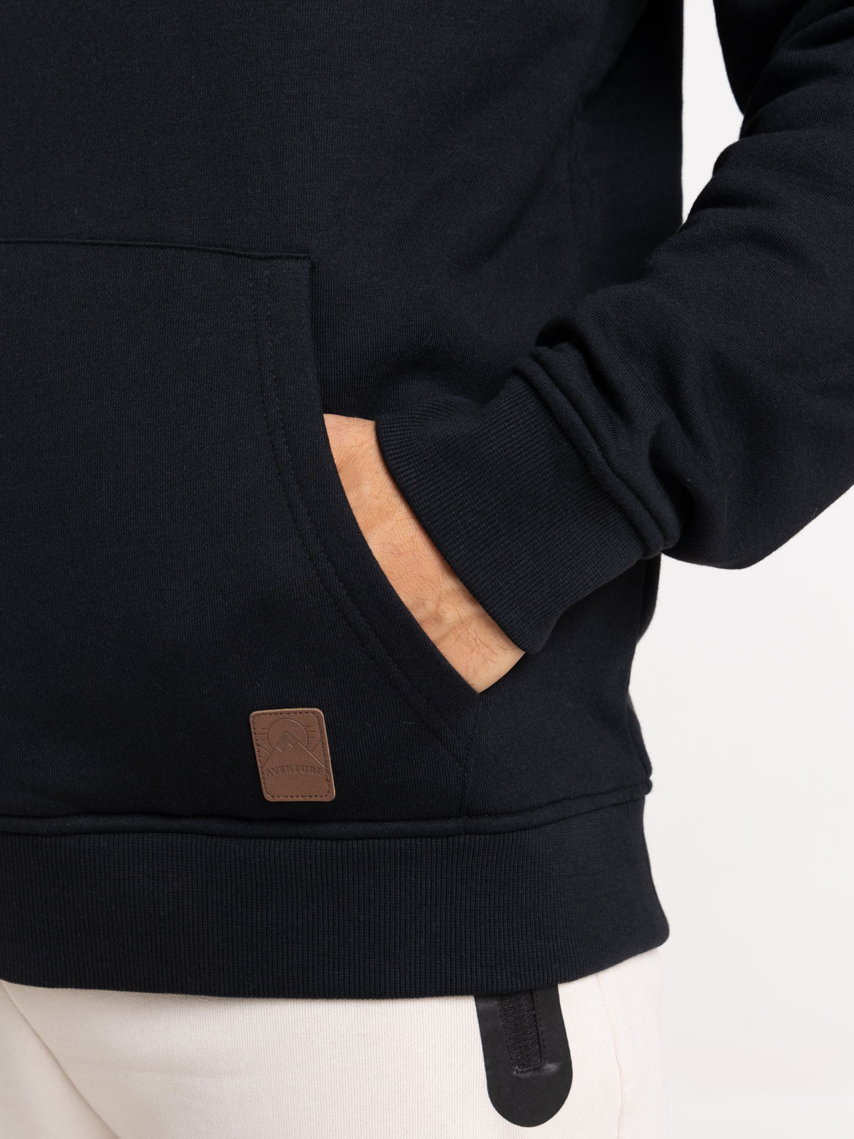 Sweat zippé capuche noir homme