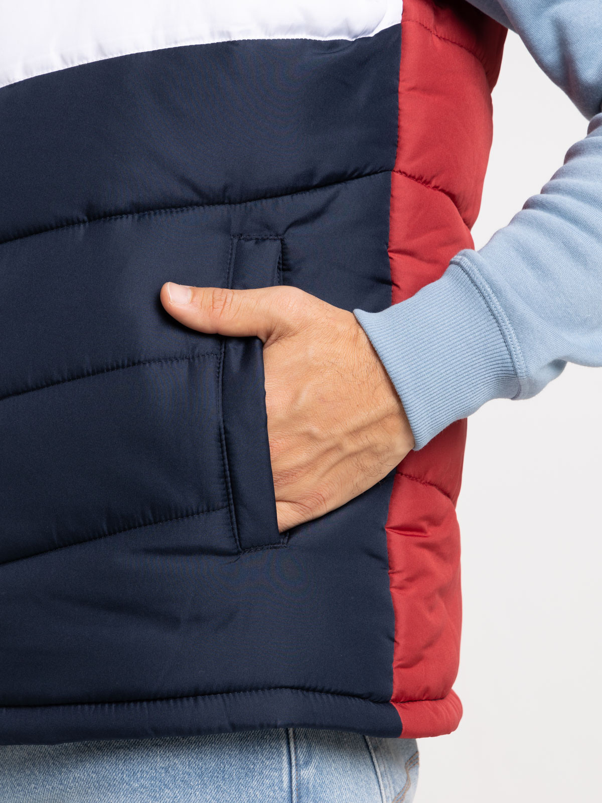 Veste tricolore sans manches homme