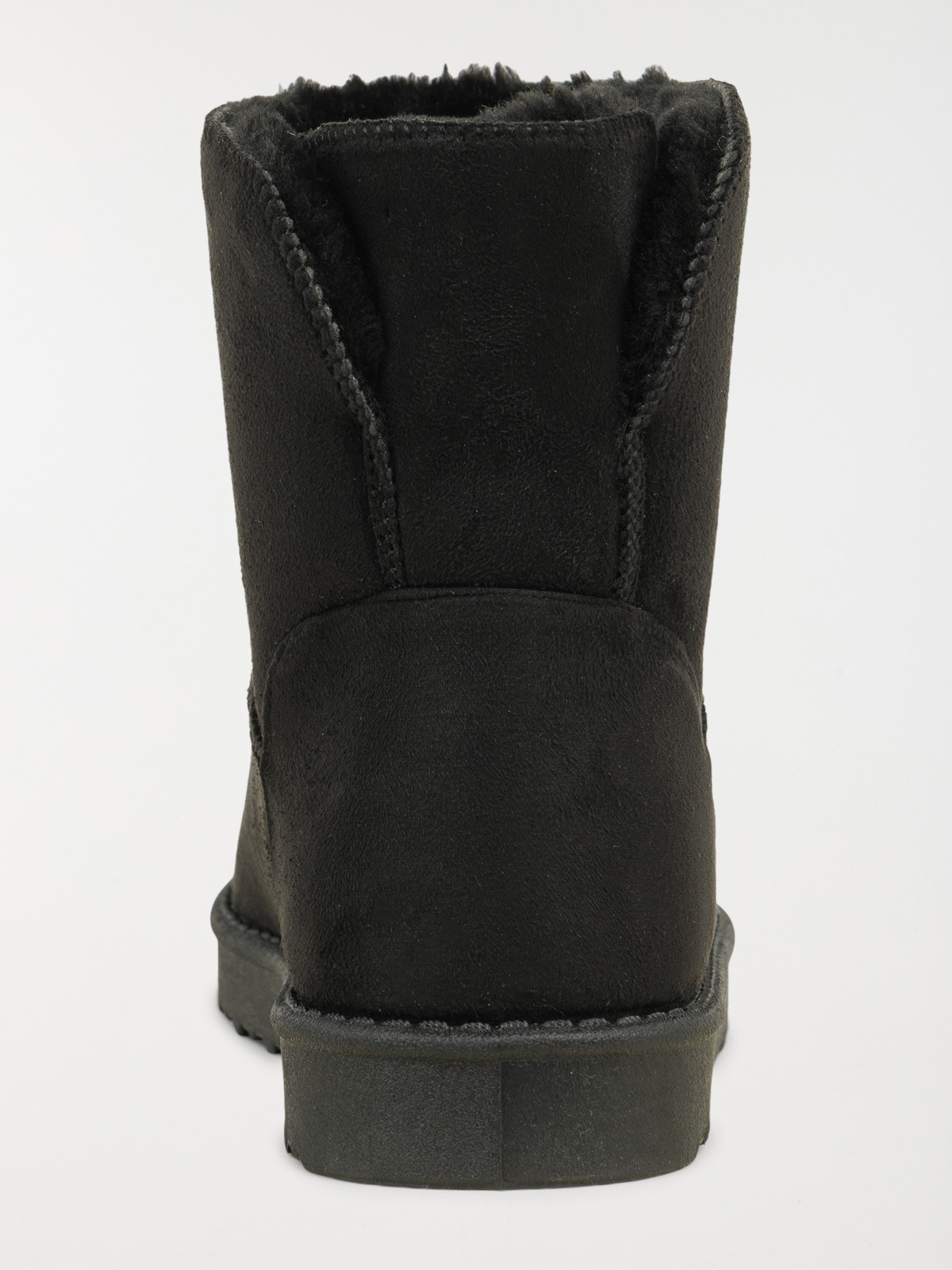 Boots femme coloris noir (36-41) Boots femme coloris noir (36-41)