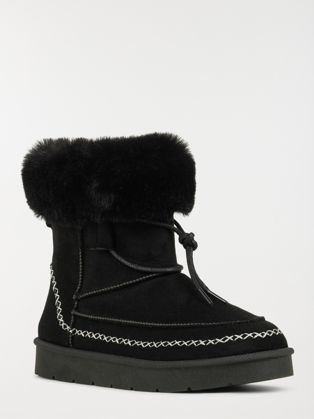 Boots coloris noir femme (36-41) Boots coloris noir femme (36-41)