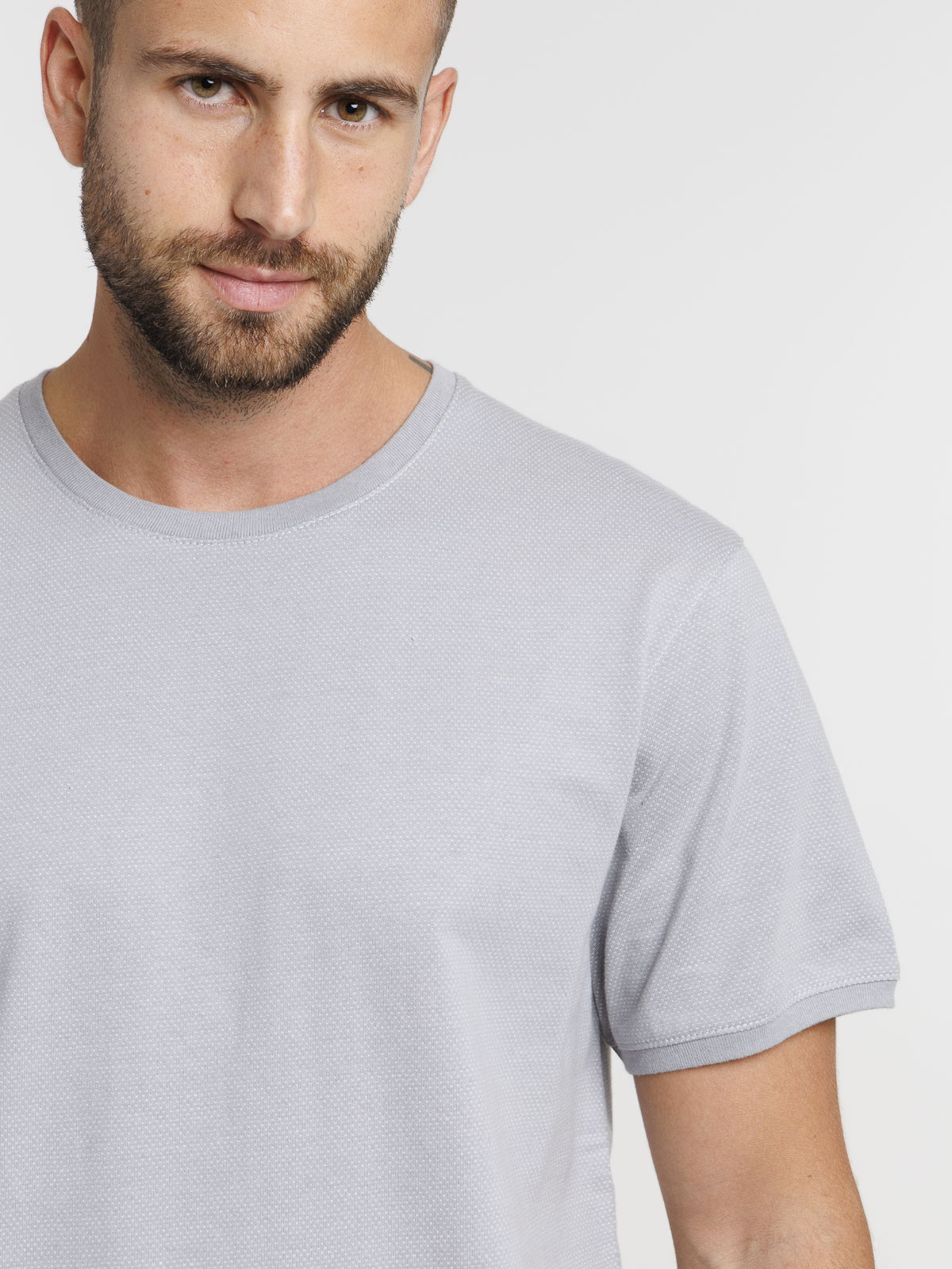 T-shirt en coton col rond homme T-shirt en coton col rond homme