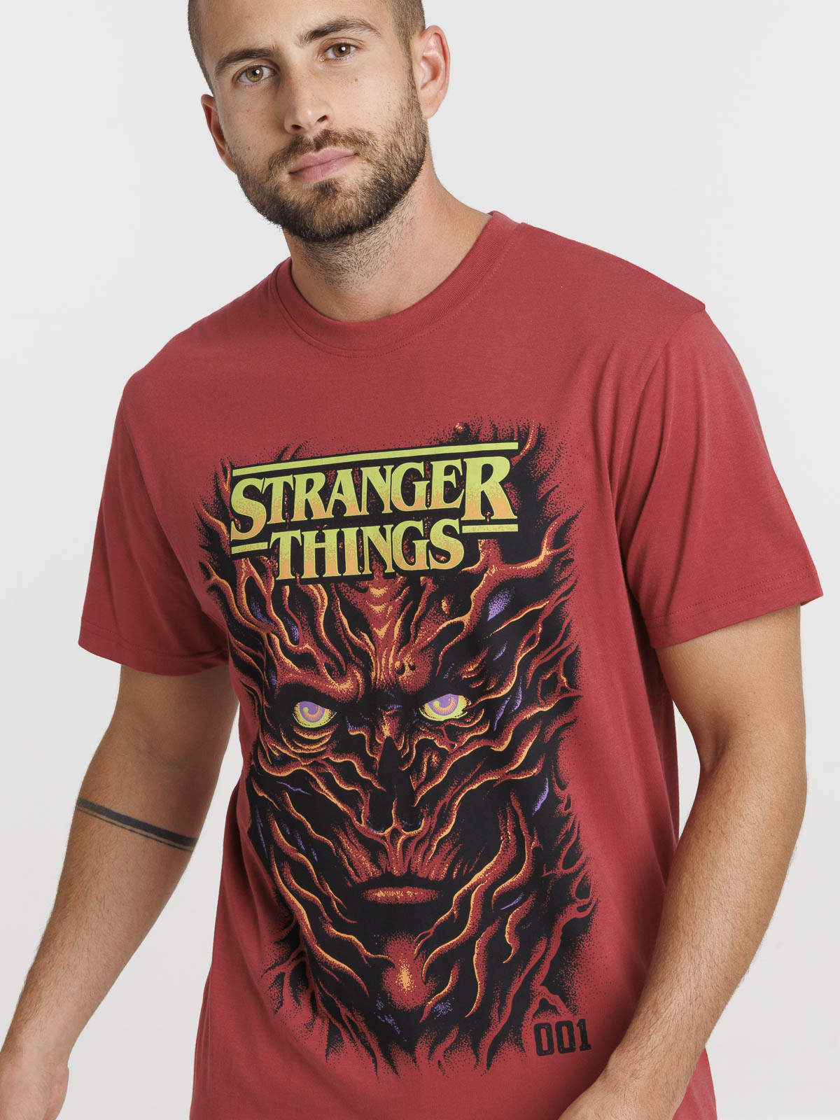 T-shirt STRANGER THINGS homme T-shirt STRANGER THINGS homme