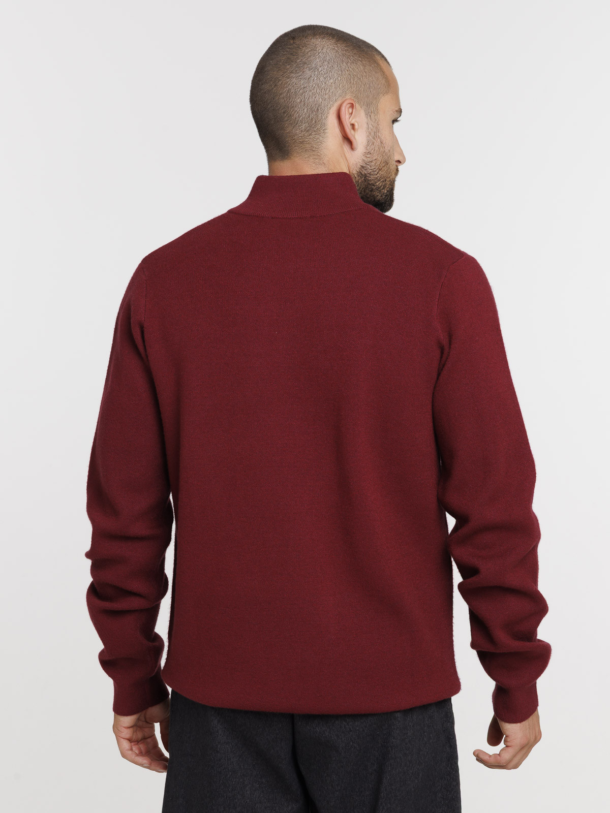 Pull zippé col montant pourpre homme