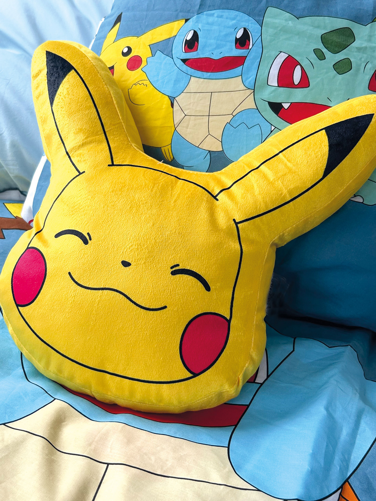 Coussin forme Pikachu