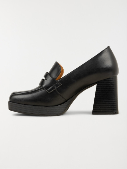 Mocassins noirs à talon femme (36-41) Mocassins noirs à talon femme (36-41)