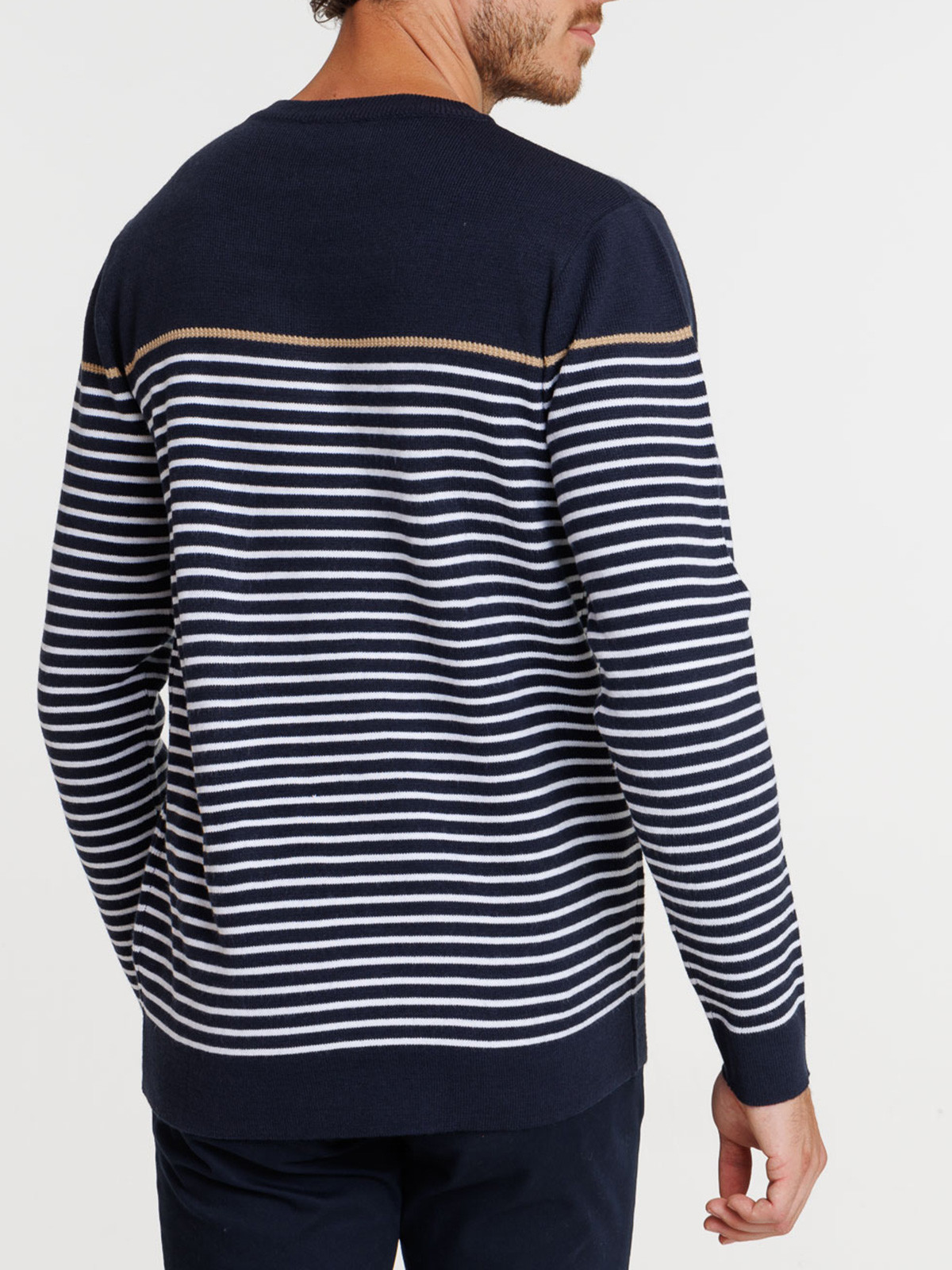 Pull rayé boutons épaule homme