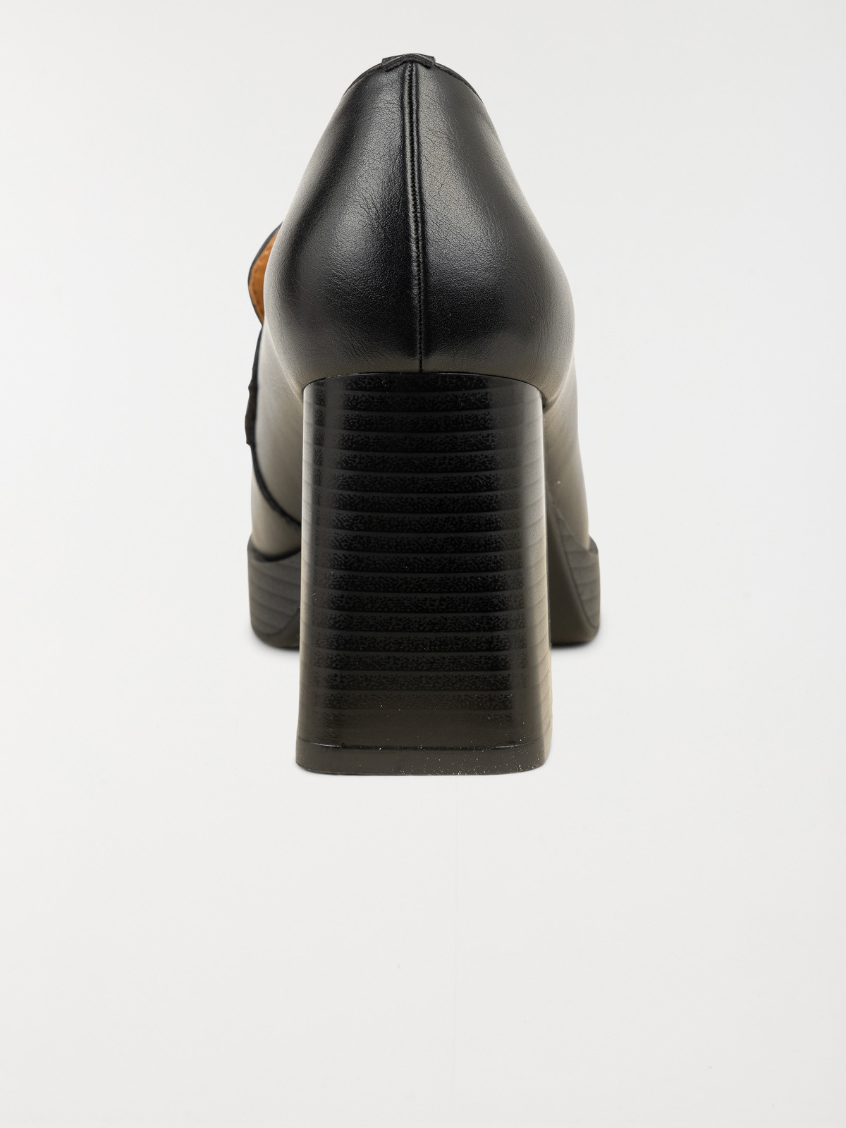 Mocassins noirs à talon femme (36-41) Mocassins noirs à talon femme (36-41)