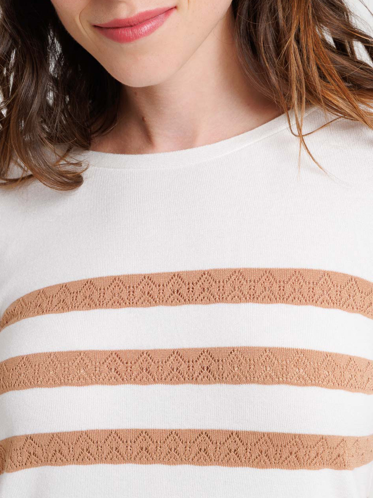 Pull fin écru rayure croissant femme Pull fin écru rayure croissant femme