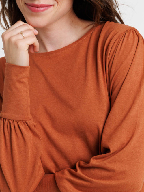T-shirt col rond ocre rougi femme
