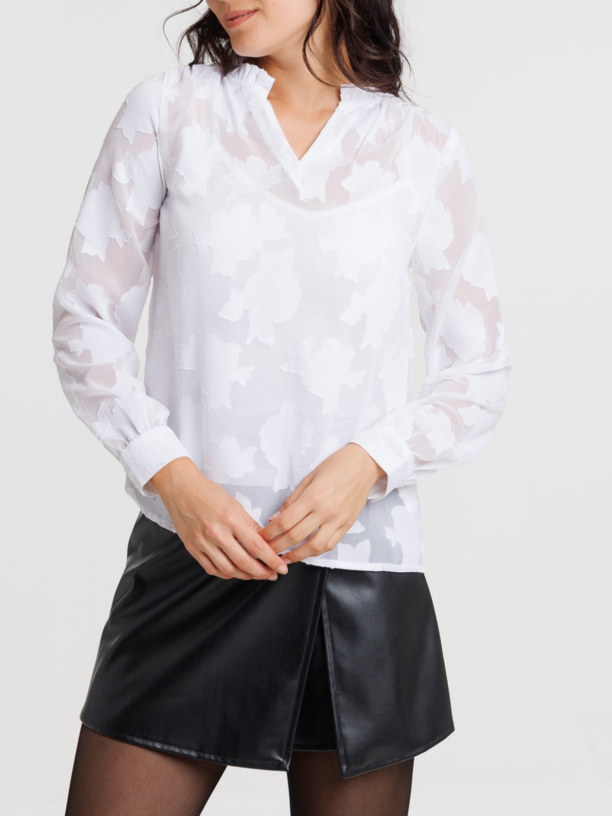 Blouse blanche motif rose femme Blouse blanche motif rose femme