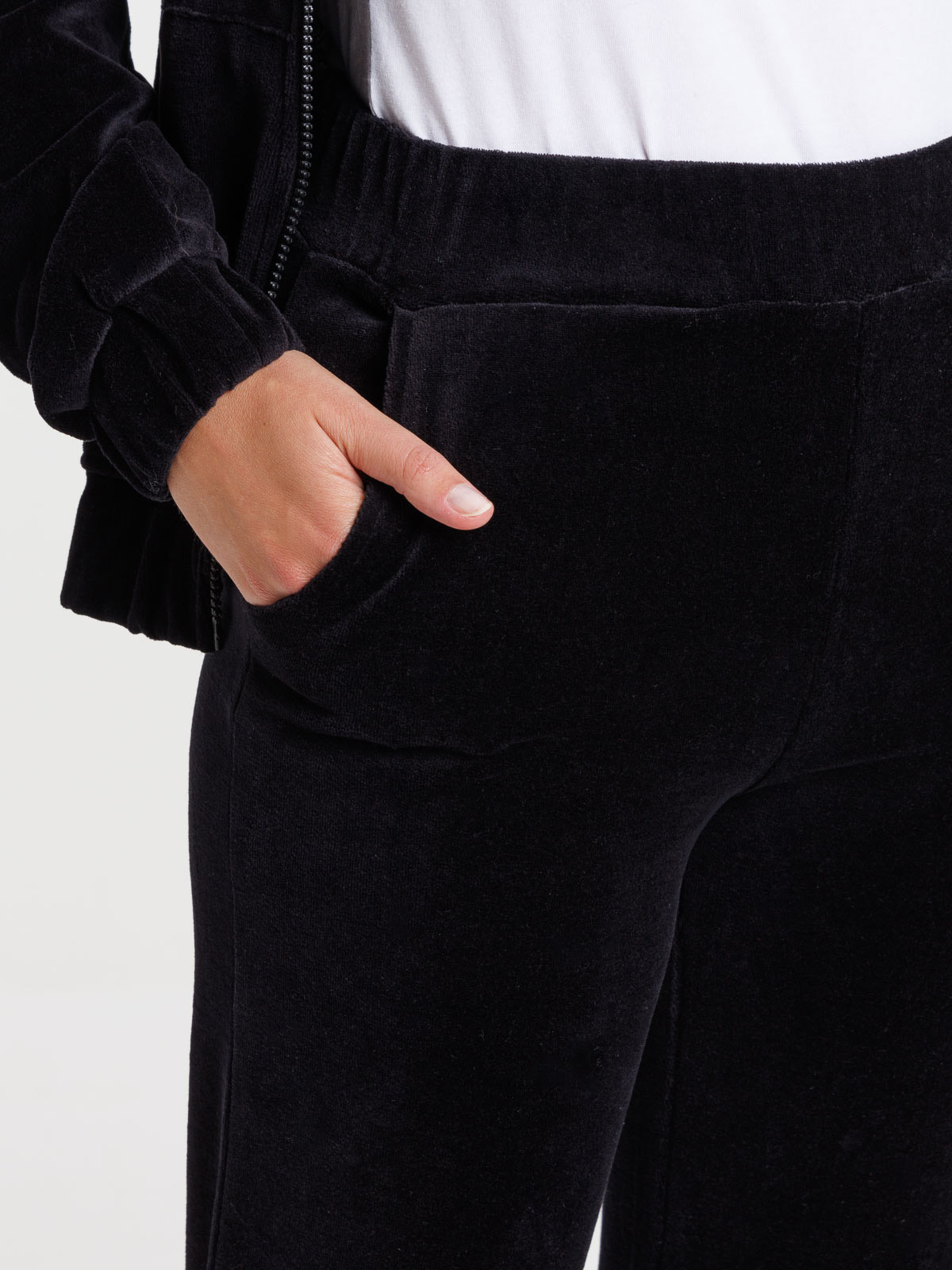 Jogging large velours noir femme