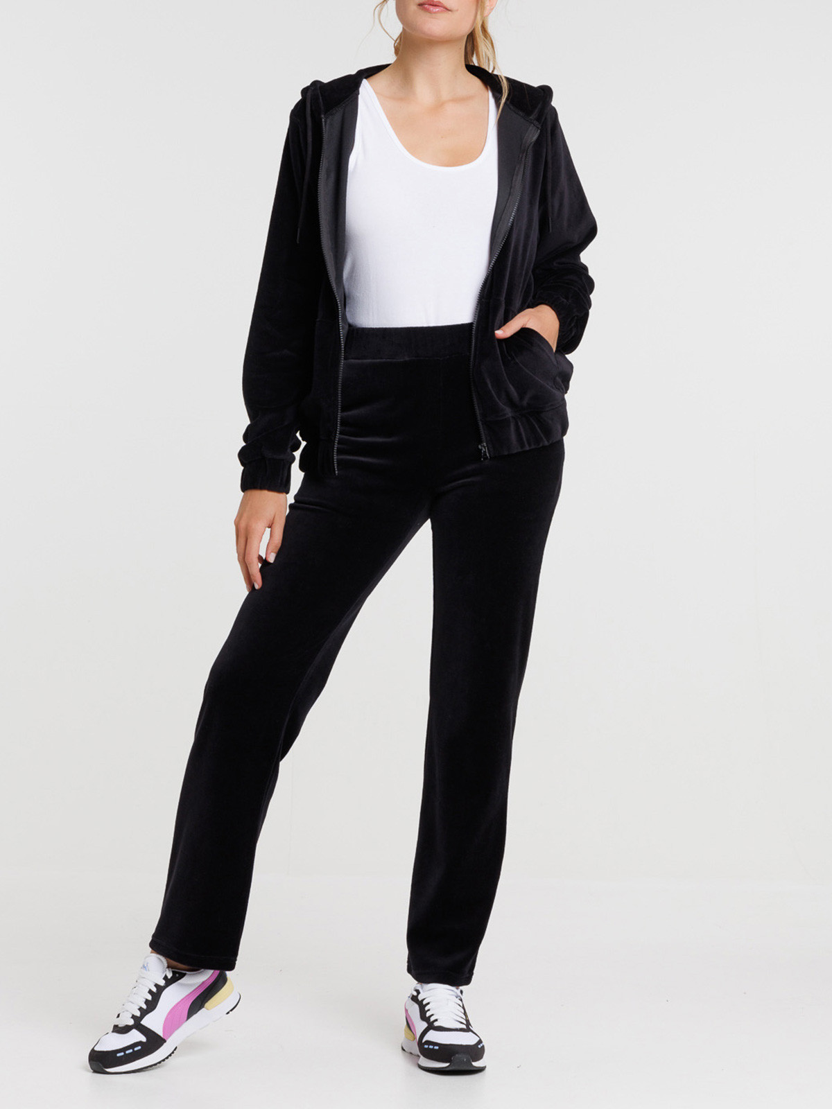 Jogging large velours noir femme