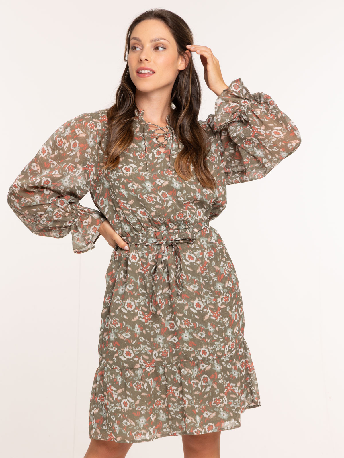 Robe courte fleurie femme