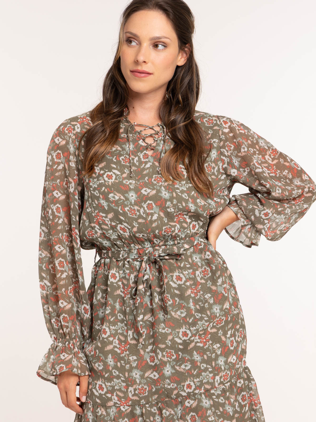 Robe courte fleurie femme