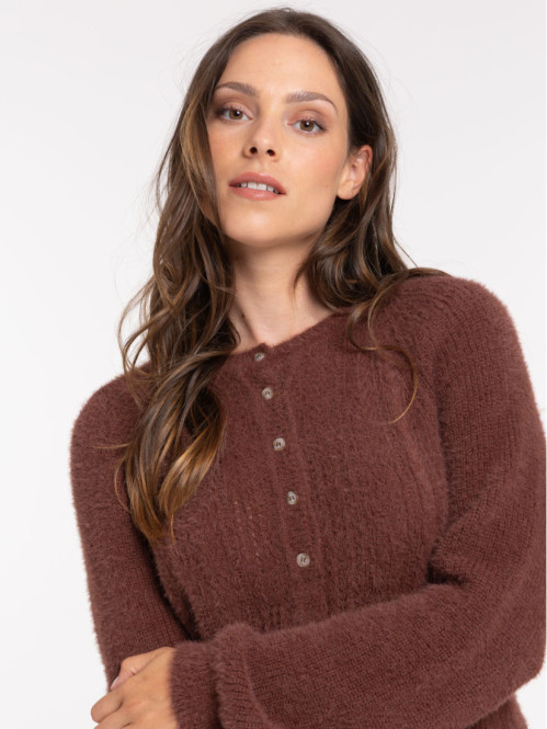 Pull marron col rond...