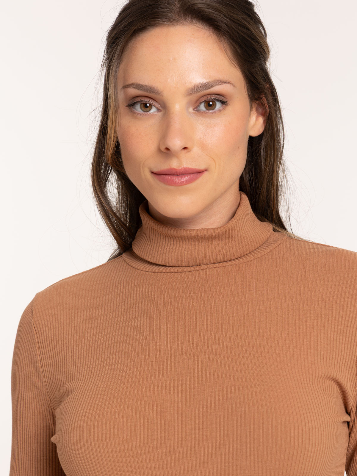 T-shirt col roulé côtelé femme