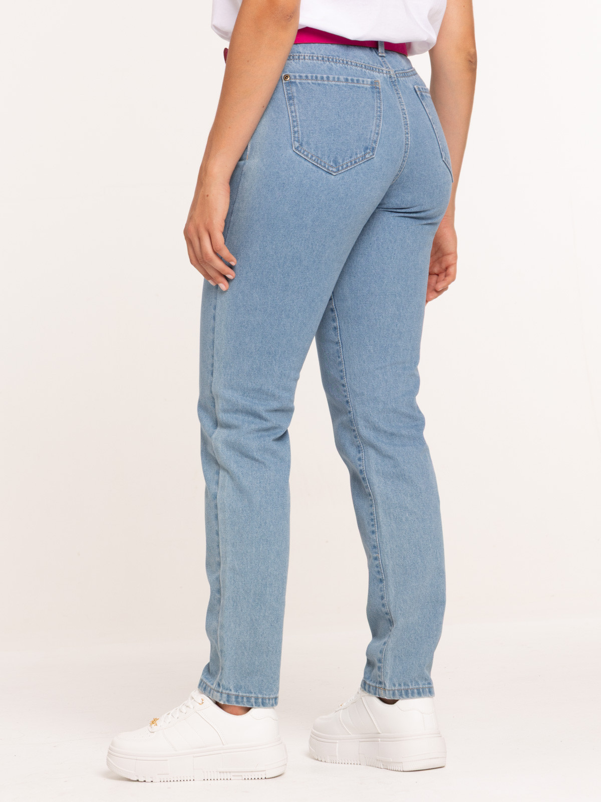 Jean mom ceinturé double stone femme