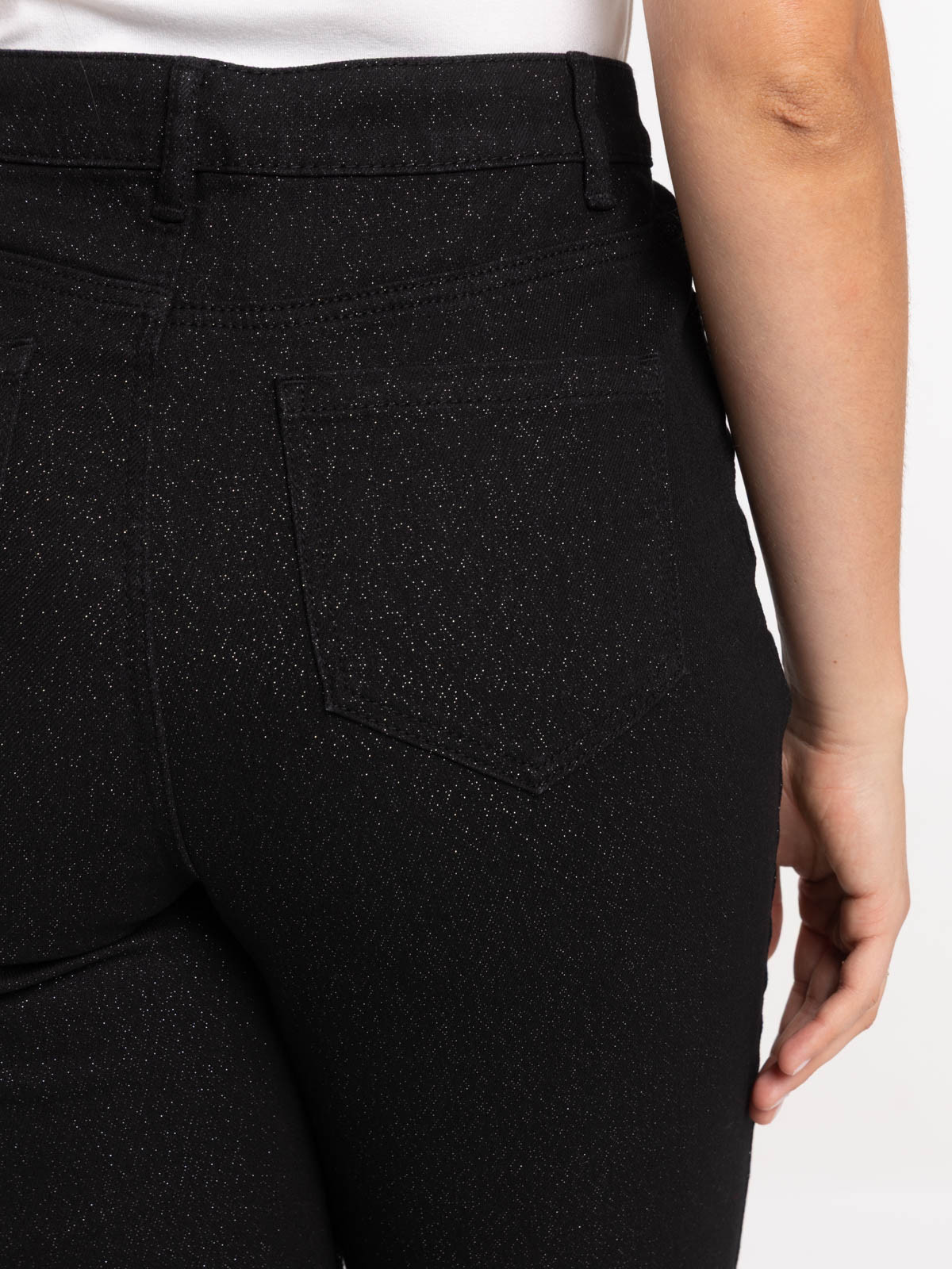 Jean droit noir femme