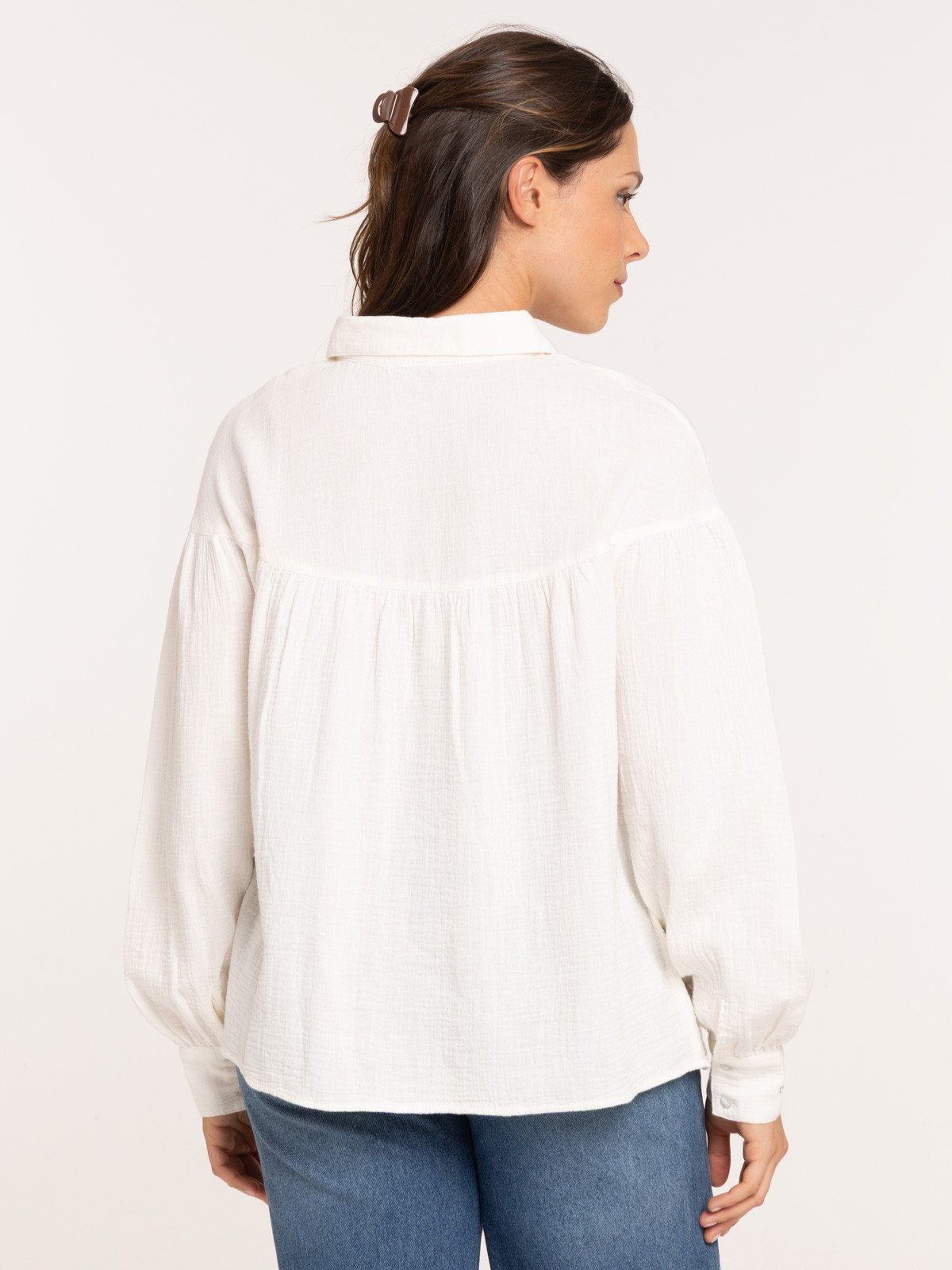 Chemise broderie sur le devant femme Chemise broderie sur le devant femme