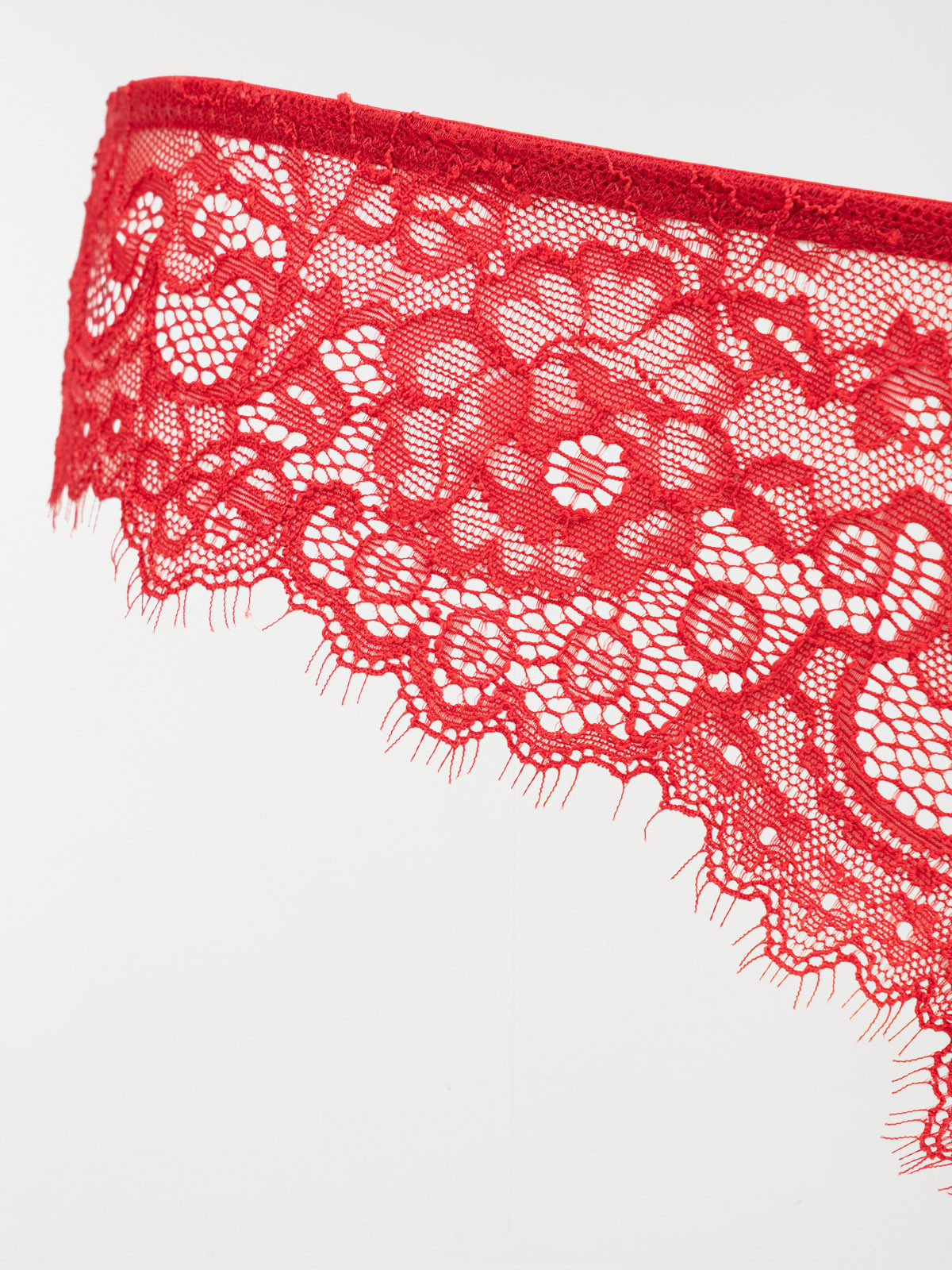 Tanga dentelle rouge femme (S-L)