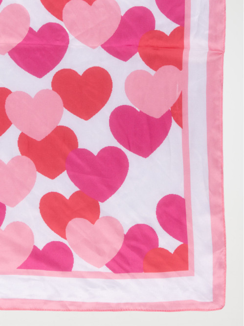 Foulard coeur octobre rose femme