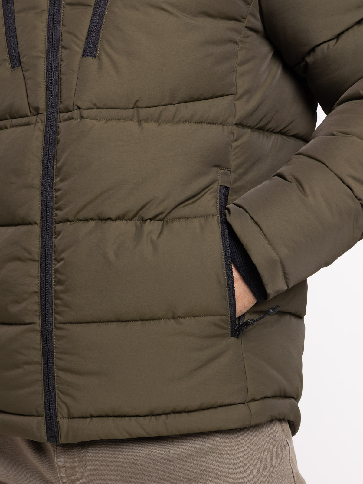 Doudoune à capuche kaki homme Doudoune à capuche kaki homme