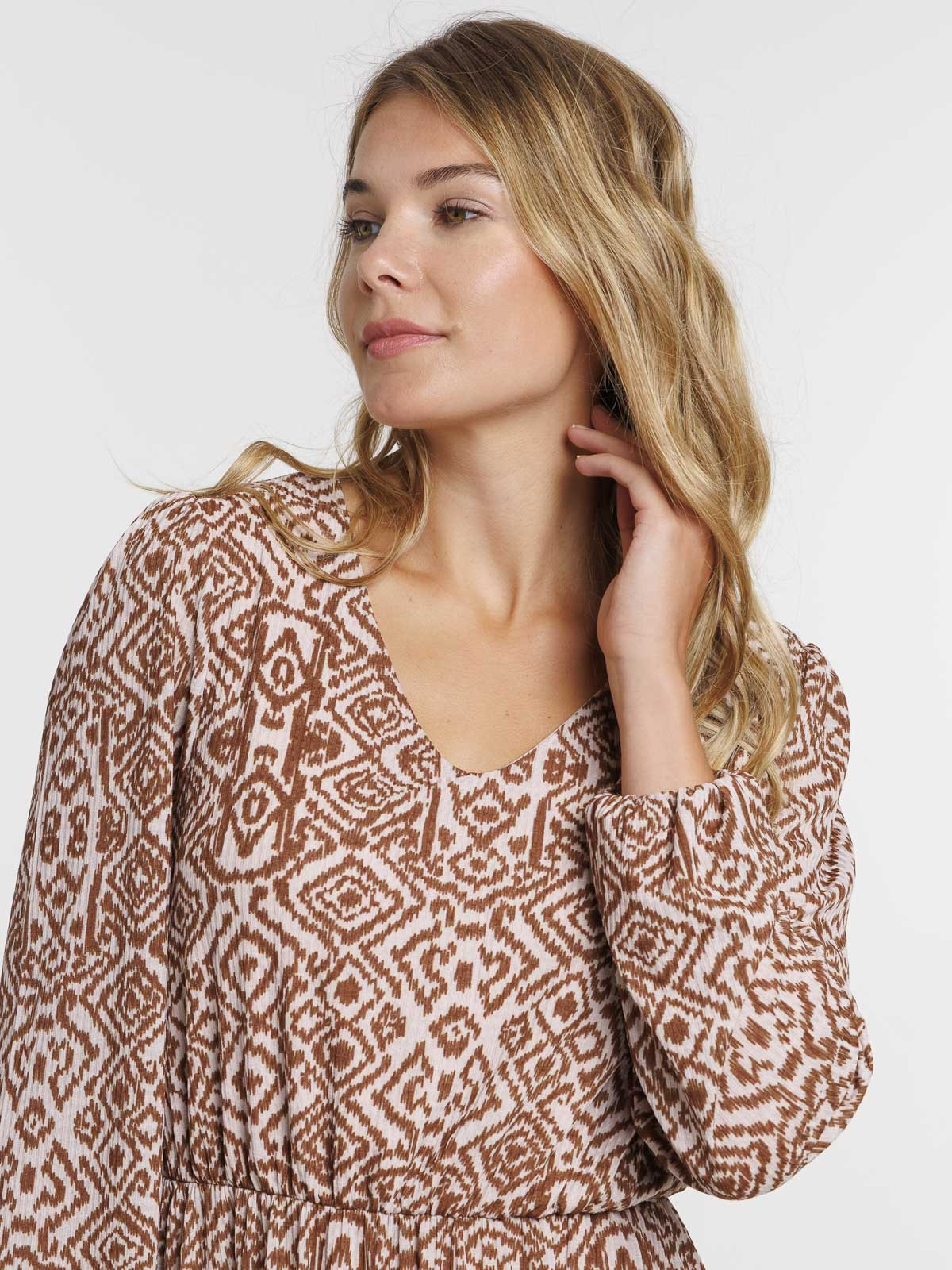 Robe courte imprimée ethnique femme Robe courte imprimée ethnique femme