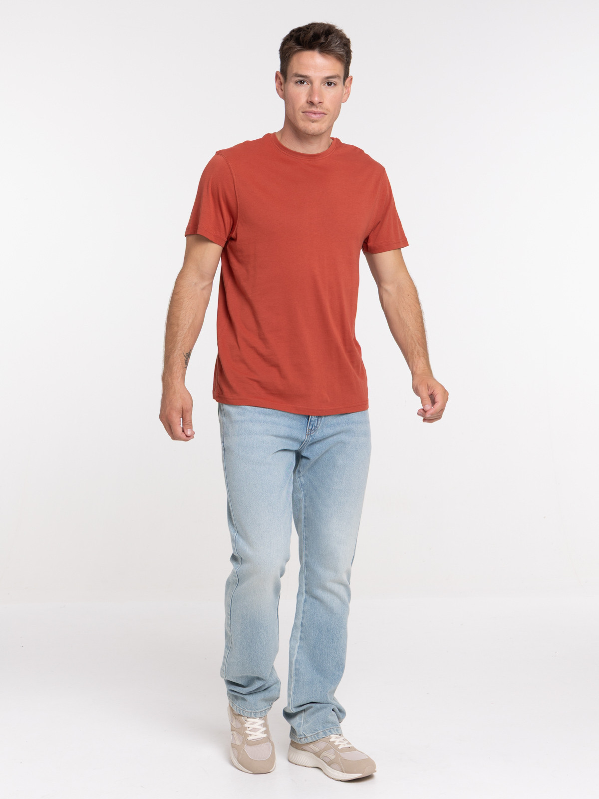 T-shirt slim fit coloris tomette homme T-shirt slim fit coloris tomette homme