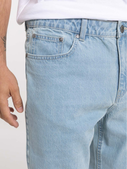 Jean coupe straight...