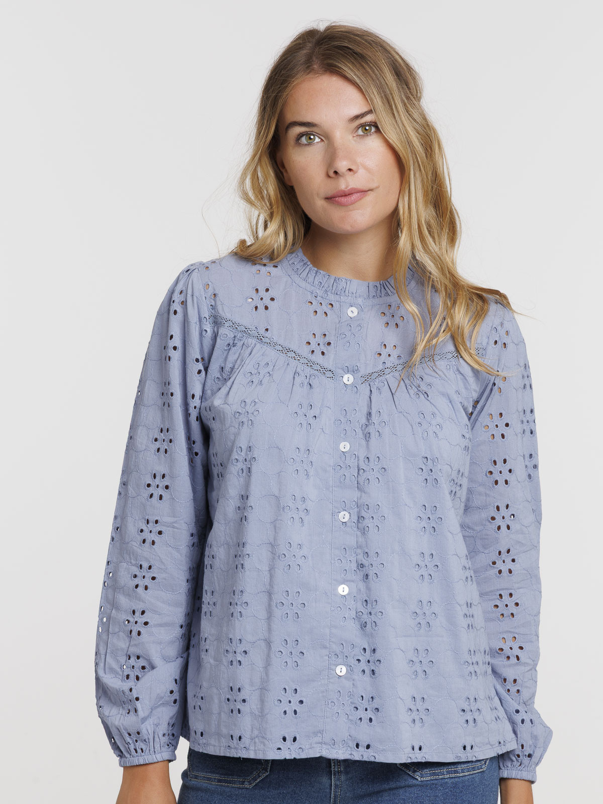 Chemise femme broderie anglaise