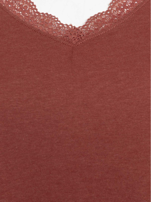 T-shirt grande taille dentelle femme