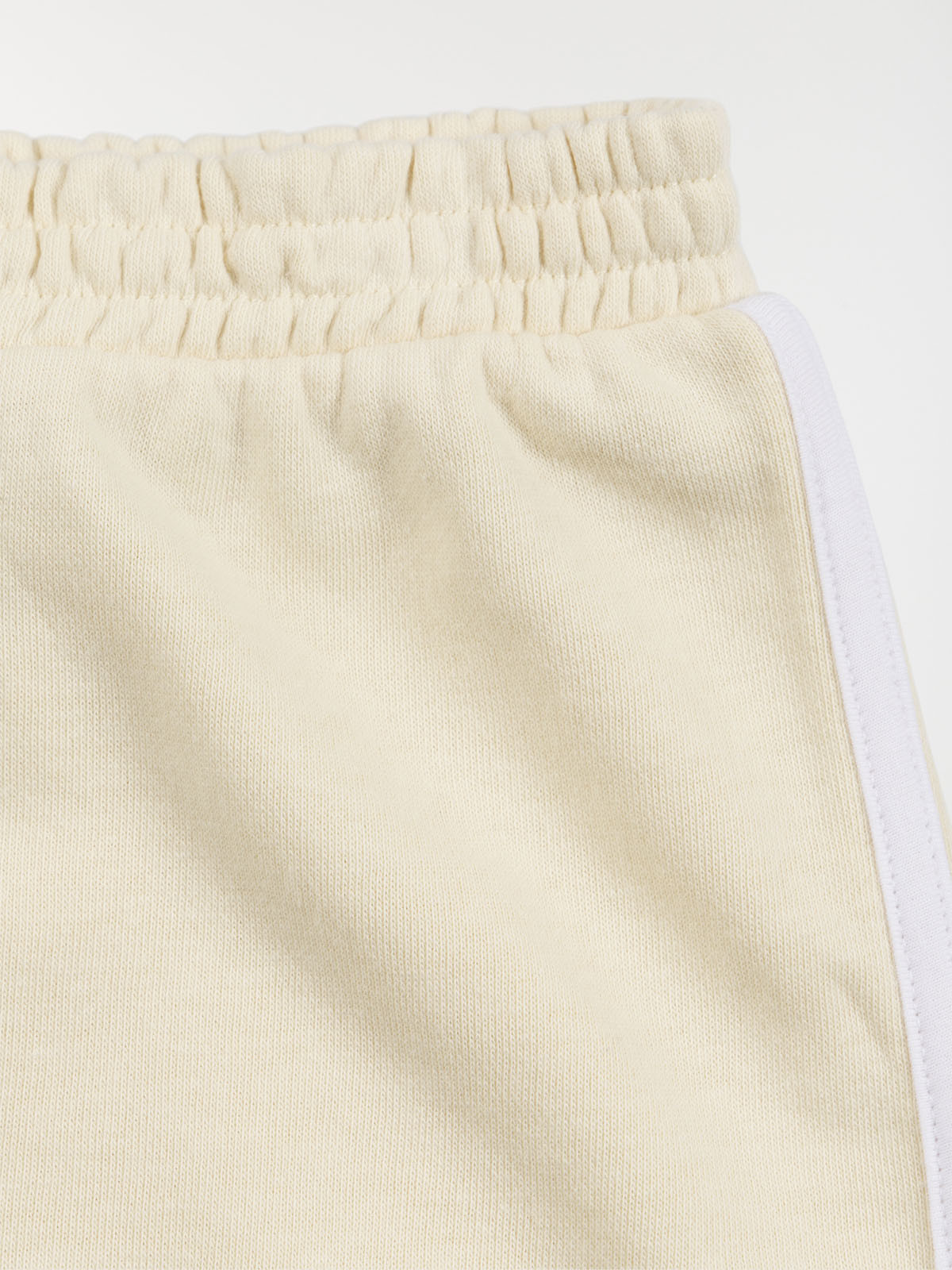 Short basique vanille fille (XXS-M)