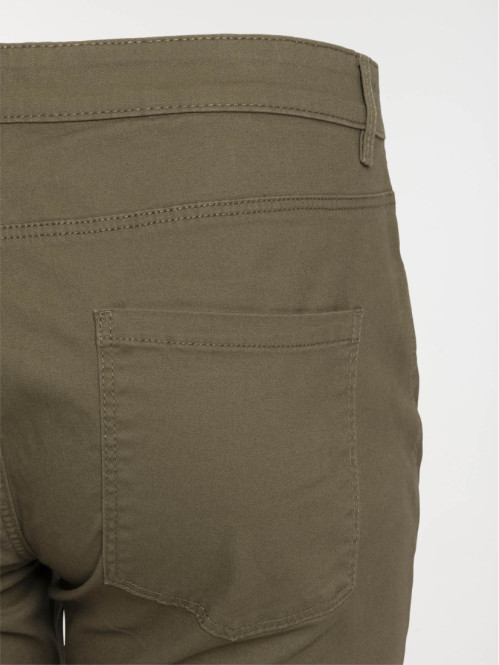 Pantalon slim grande taille...