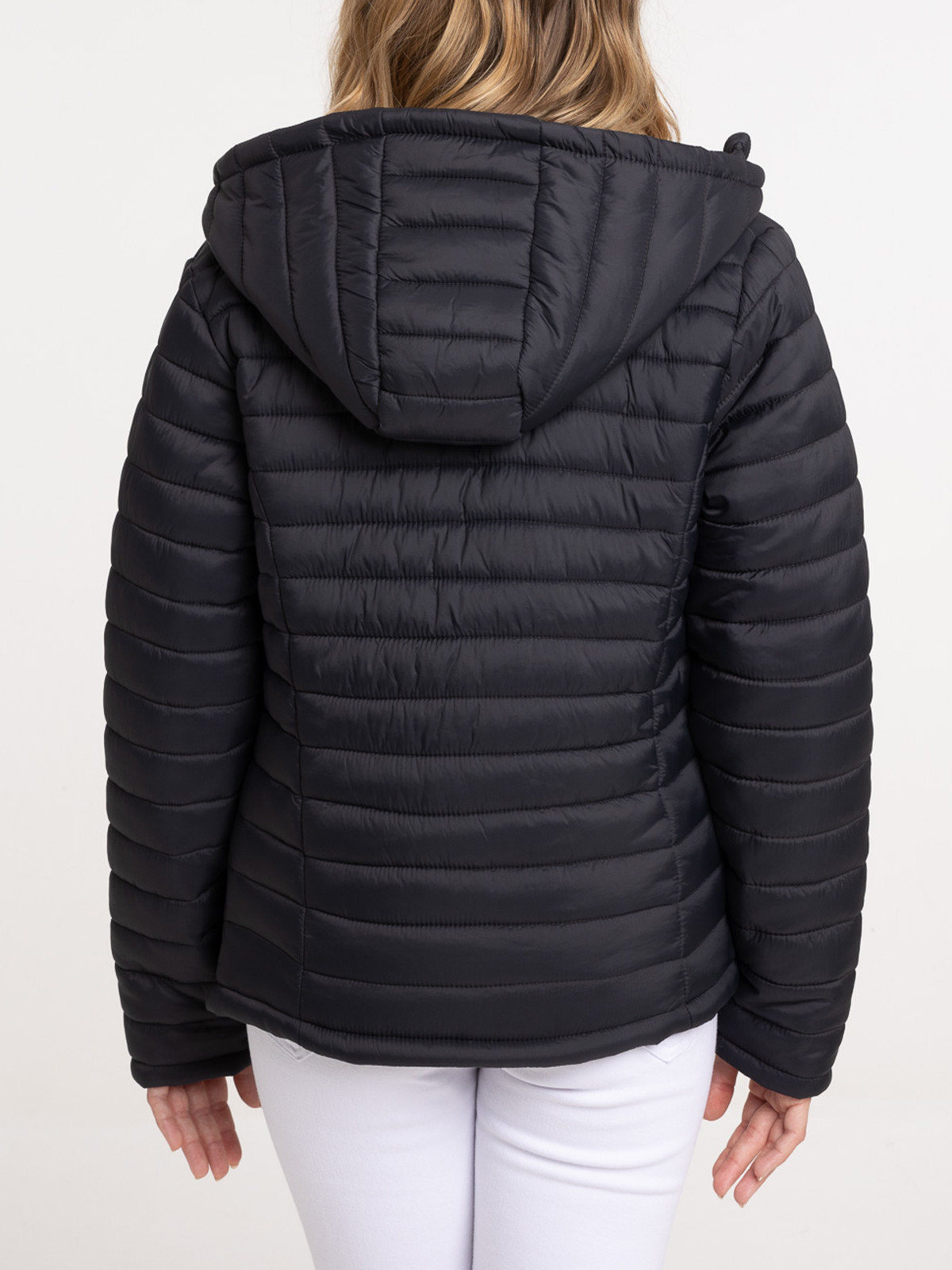 Doudoune à capuche noire femme Doudoune à capuche noire femme