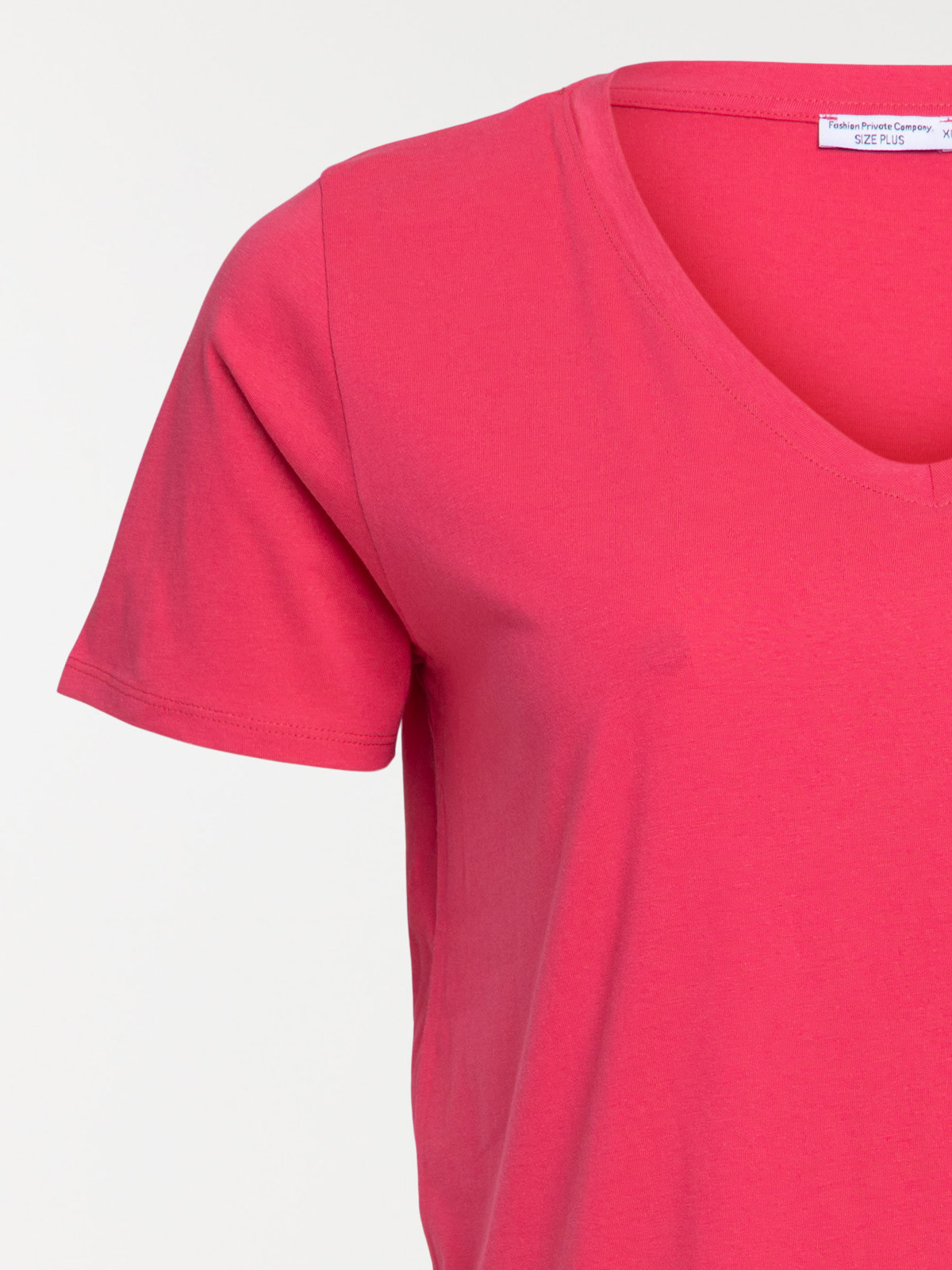 T-shirt col V grande taille femme