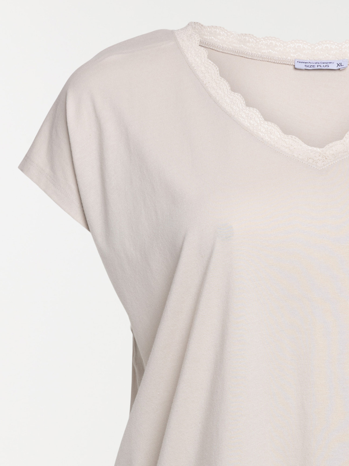 T-shirt dentelle grande taille femme