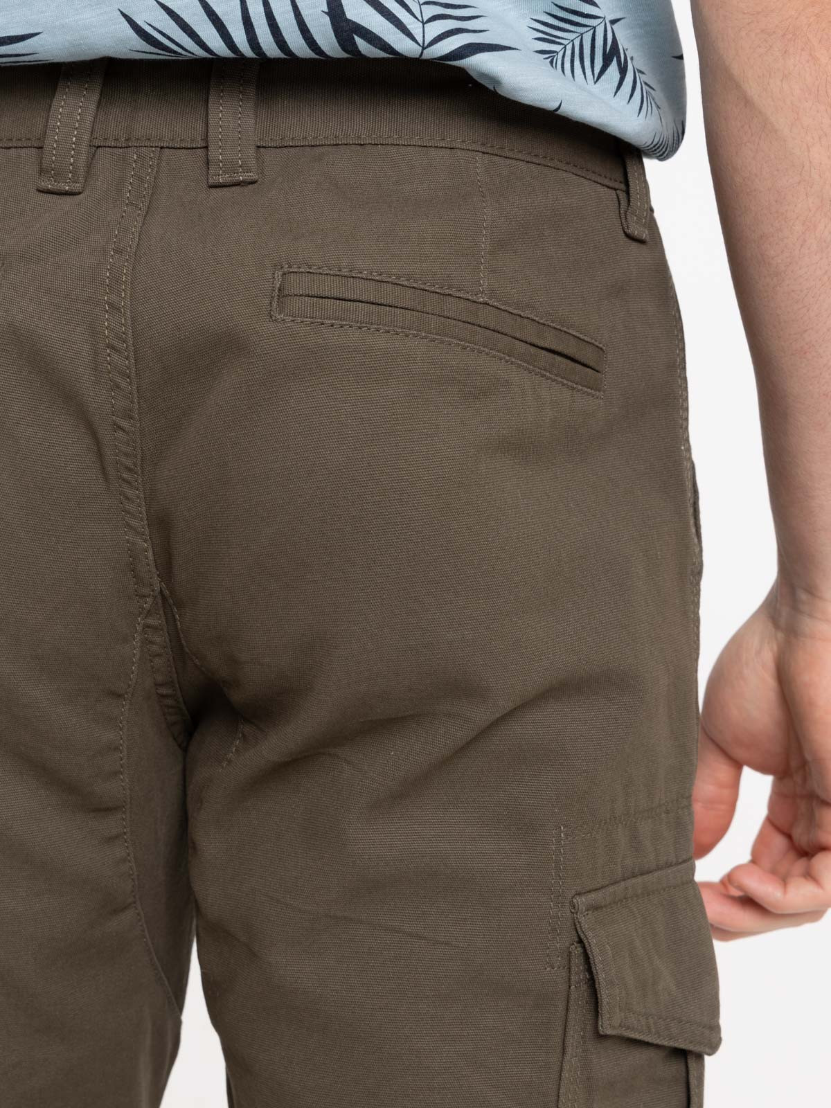 Short cargo kaki quite homme