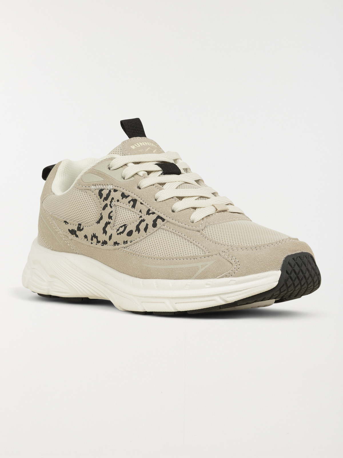 Basket sport motif léopard femme (36-42) Basket sport motif léopard femme (36-42)