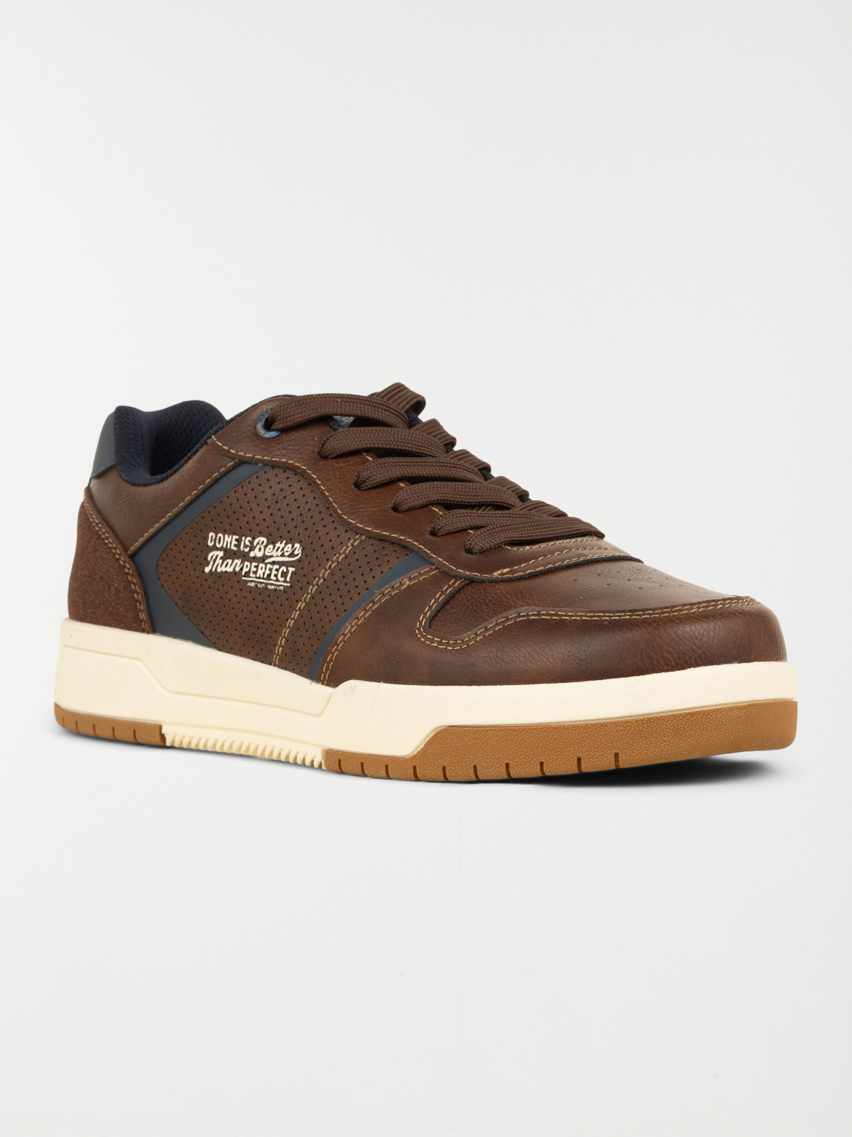 Baskets à lacets marrons homme (40-46)