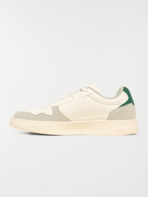 Basket à lacet blanche...