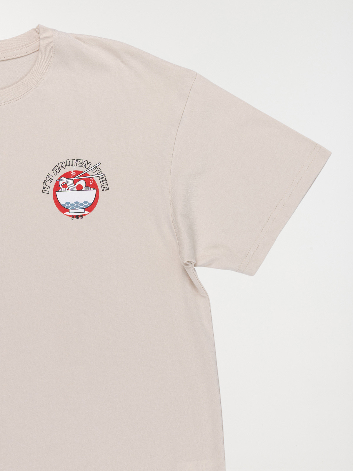 T-shirt motif devant garçon (XXS-M) T-shirt motif devant garçon (XXS-M)