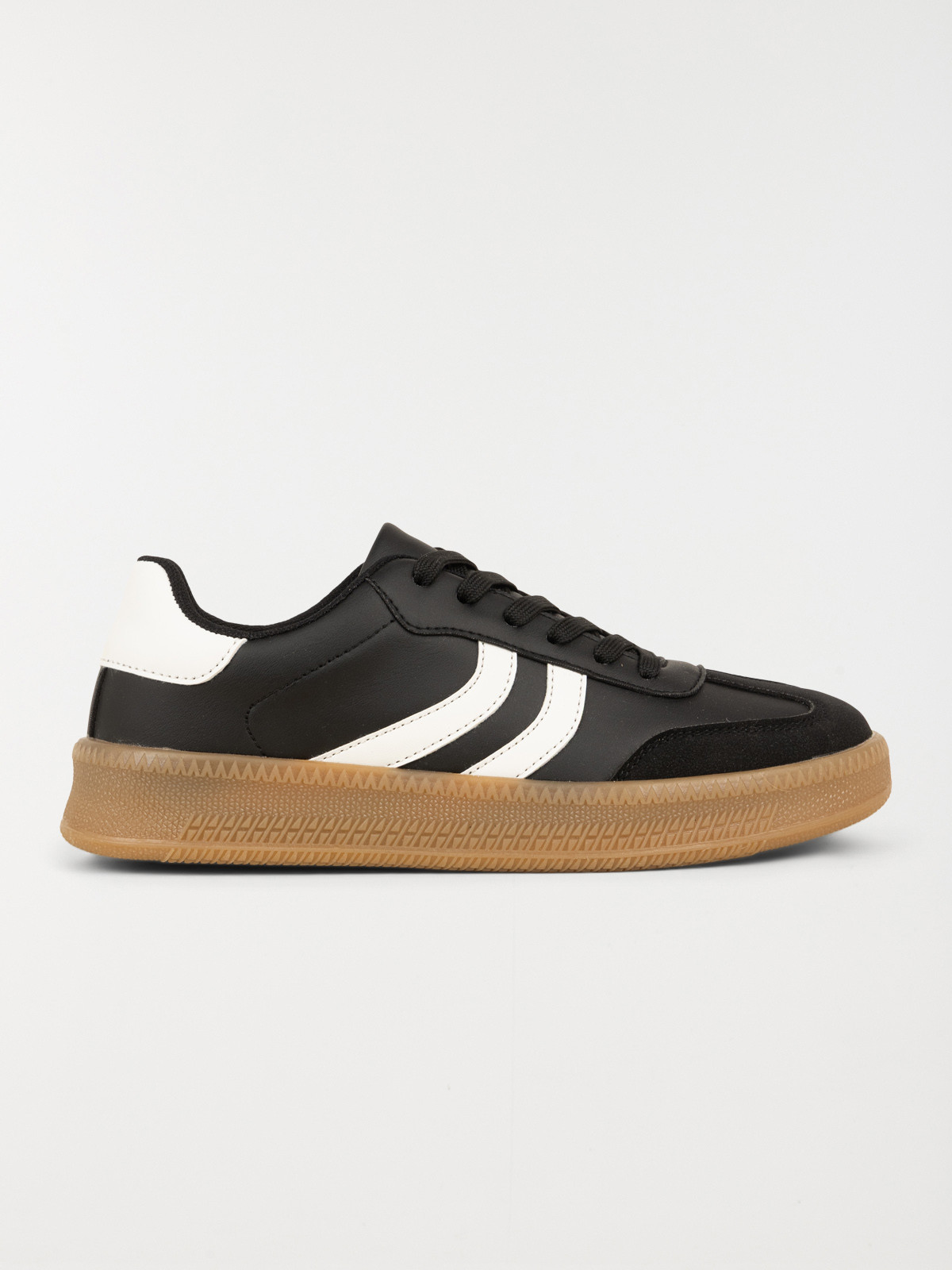 Basket noire bande blanche femme (36-41) Basket noire bande blanche femme (36-41)