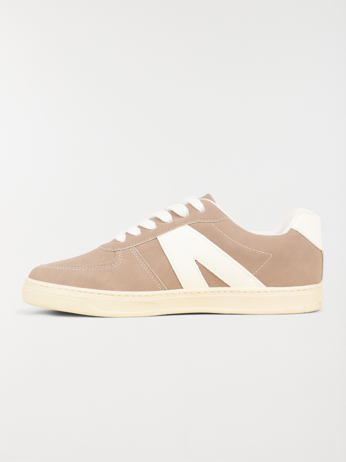 Basket rose bande blanche femme (36-41)