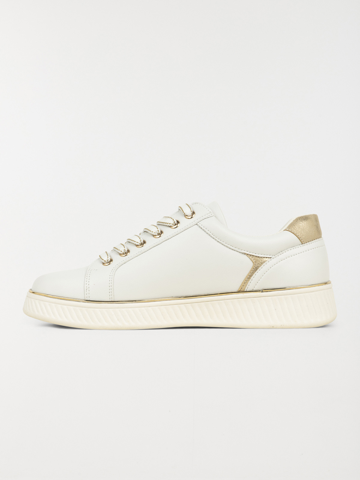 Basket confort détail doré femme (36-41) Basket confort détail doré femme (36-41)