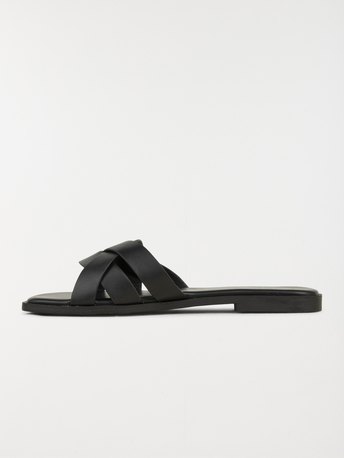 Mules plates femme noir (36-41)