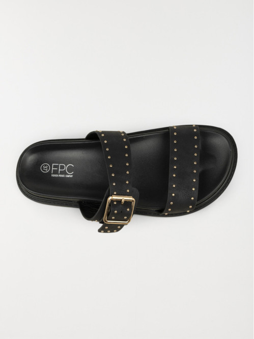 Mules studs dorés femme...