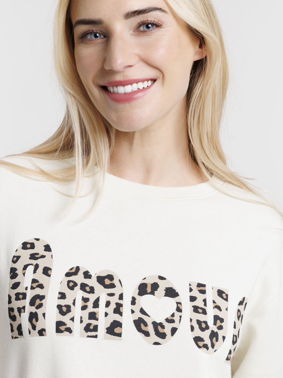 Sweat amour léopard femme