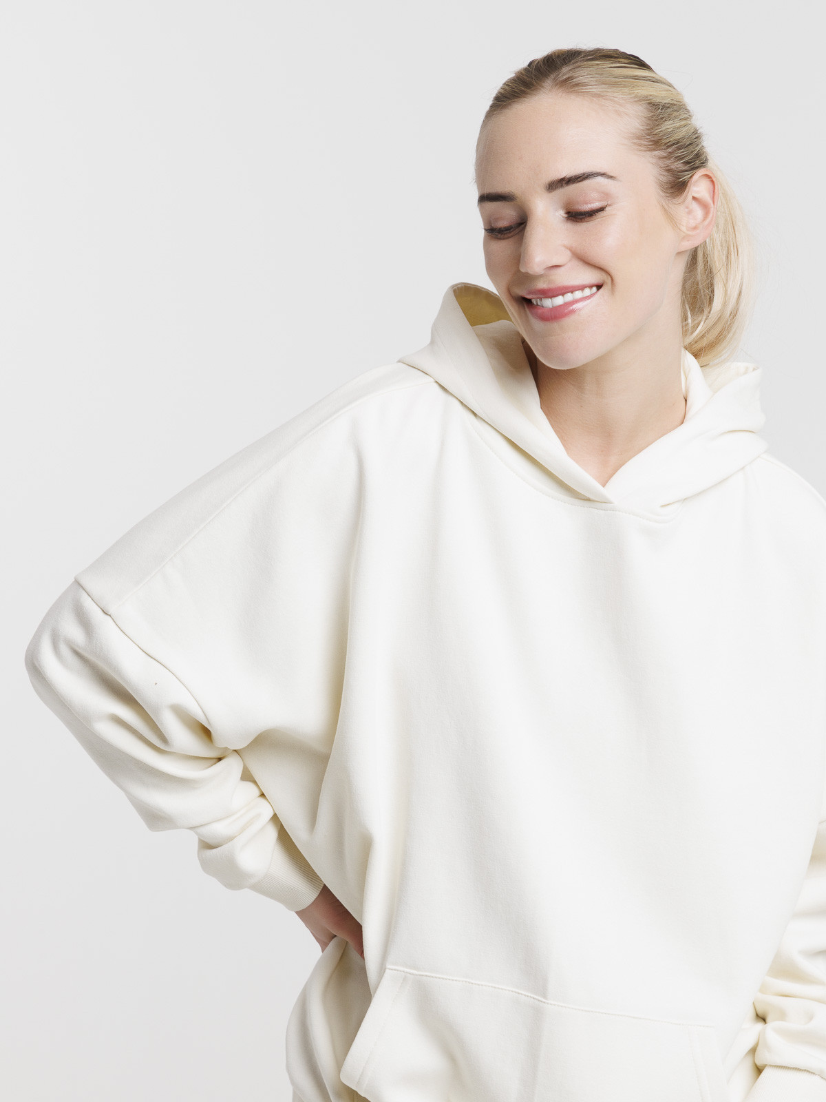 Sweat à capuche basique femme Sweat à capuche basique femme